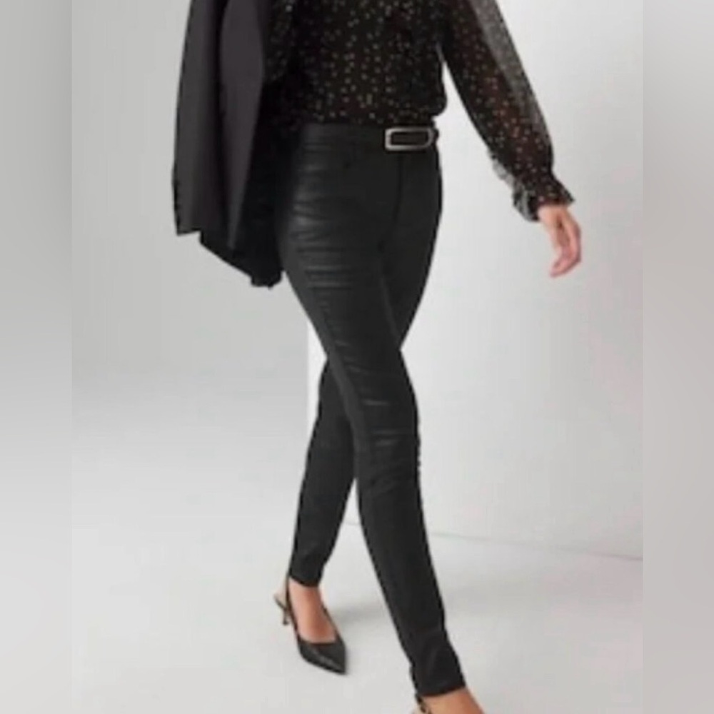 14s 14 short WHBM White House black market the skinny coated denim jeans black